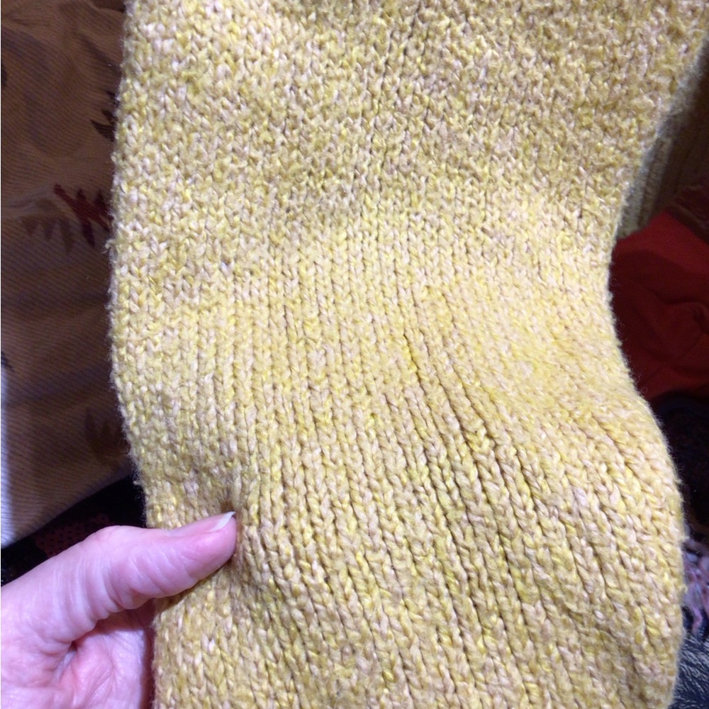 American Eagle Yellow Fairisle Patterned Sweater - image 4